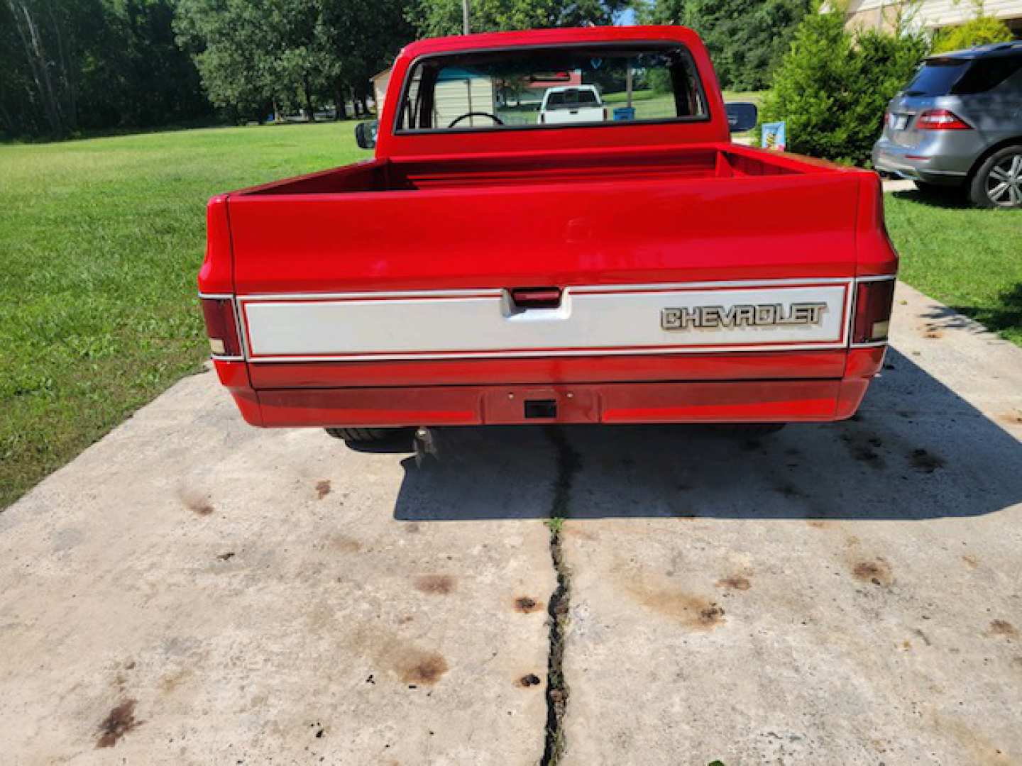 4th Image of a 1984 CHEVROLET C10