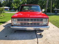 Image 3 of 8 of a 1984 CHEVROLET C10