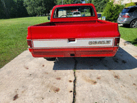 Image 4 of 8 of a 1984 CHEVROLET C10