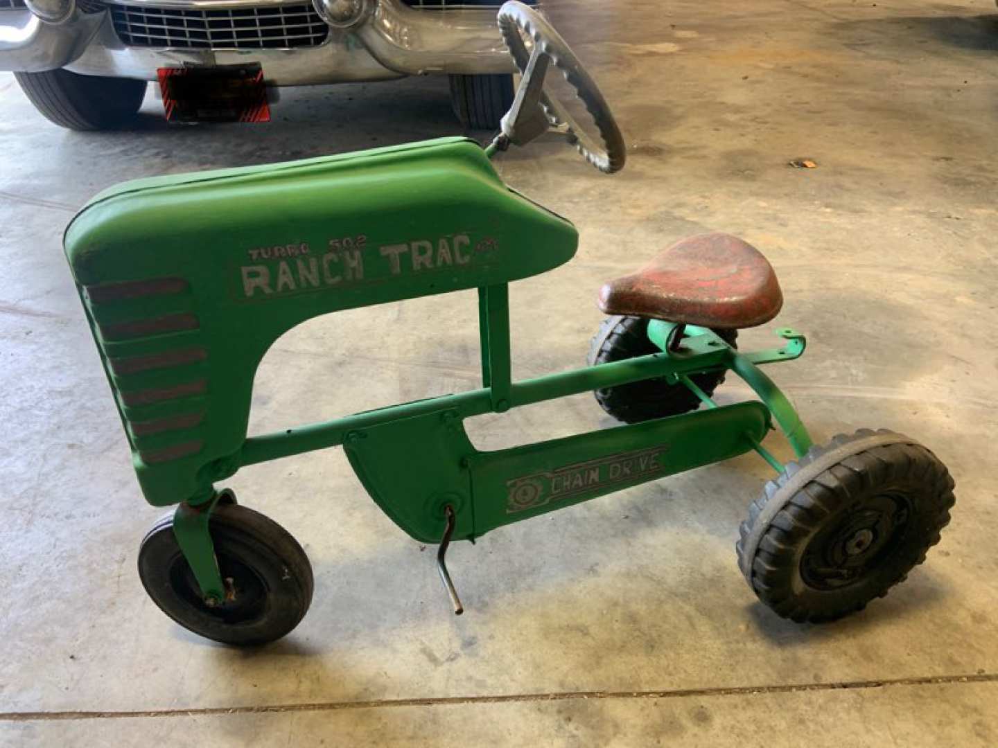 1st Image of a N/A TRACTOR PEDAL RIDE ON