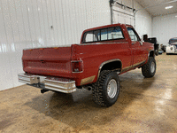 Image 3 of 16 of a 1986 CHEVROLET K10