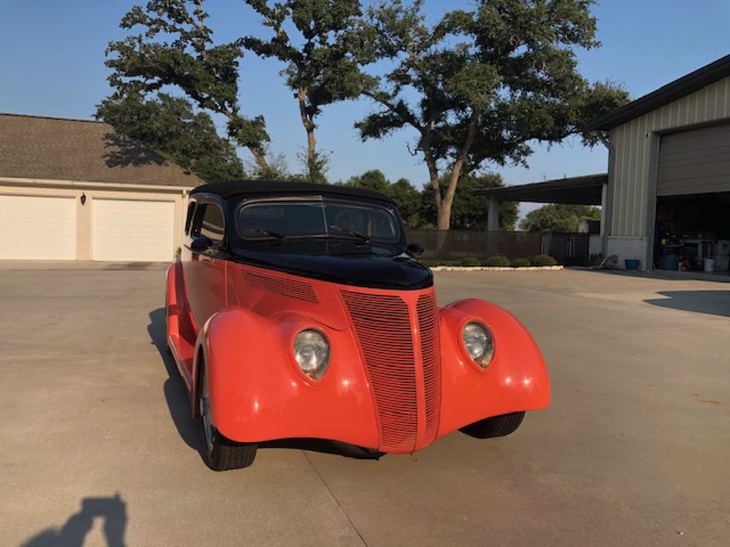 4th Image of a 1937 FORD COUPE