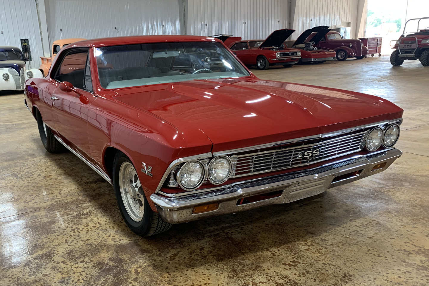 3rd Image of a 1966 CHEVROLET CHEVELLE