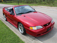 Image 9 of 33 of a 1996 FORD MUSTANG GT