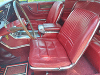 Image 11 of 25 of a 1966 FORD THUNDERBIRD