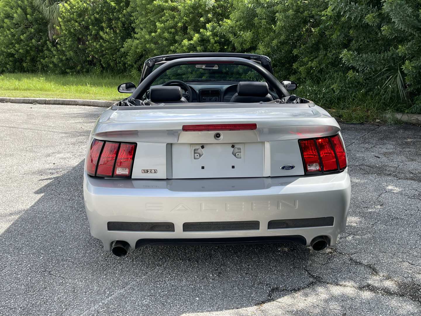 4th Image of a 1999 FORD MUSTANG GT