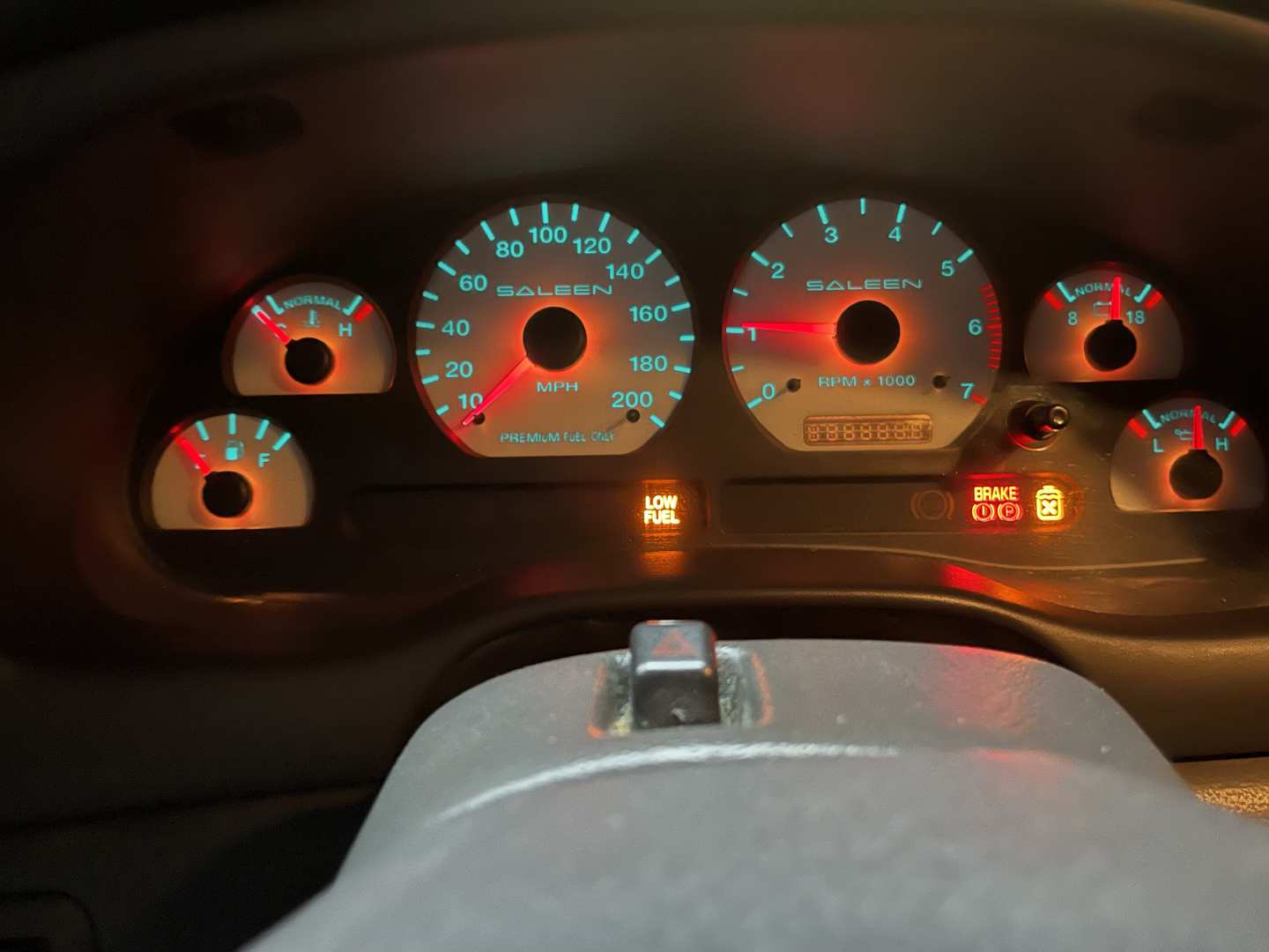 5th Image of a 1999 FORD MUSTANG GT