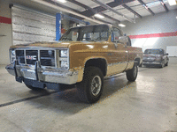 Image 2 of 12 of a 1985 GMC K1500