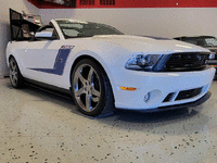 Image 2 of 24 of a 2012 FORD MUSTANG