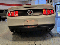 Image 5 of 24 of a 2012 FORD MUSTANG
