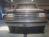 Image 3 of 12 of a 1988 FORD F-150