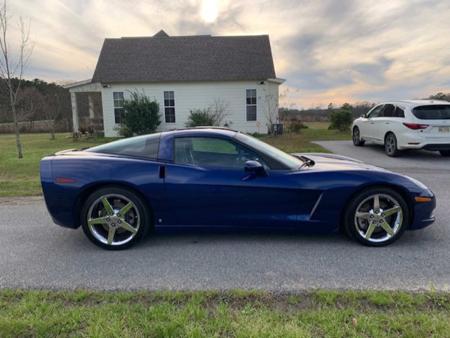 2nd Image of a 2007 CHEVROLET CORVETTE