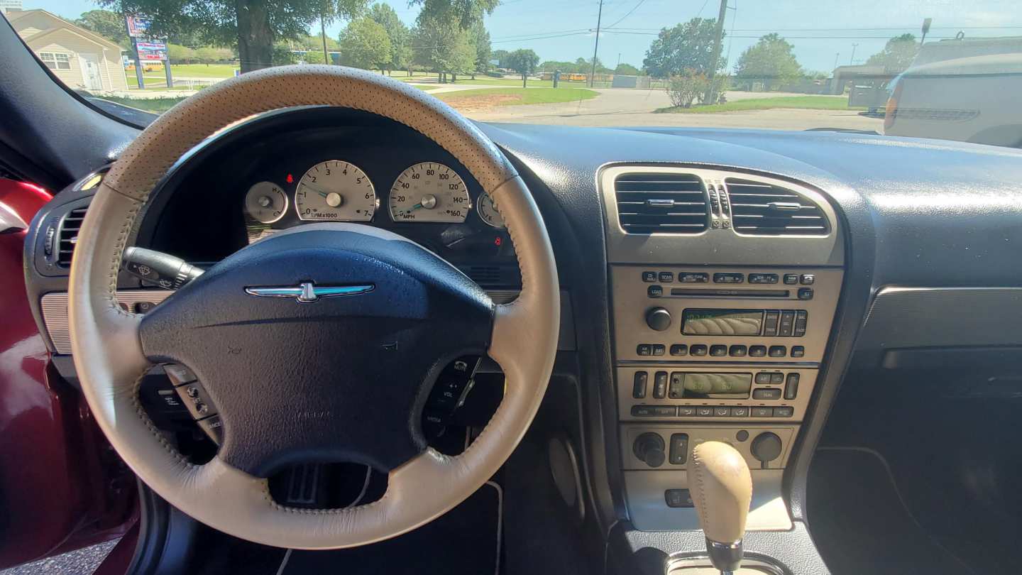 7th Image of a 2004 FORD THUNDERBIRD