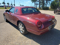 Image 4 of 10 of a 2004 FORD THUNDERBIRD