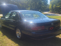 Image 4 of 6 of a 1995 CHEVROLET IMPALA SS
