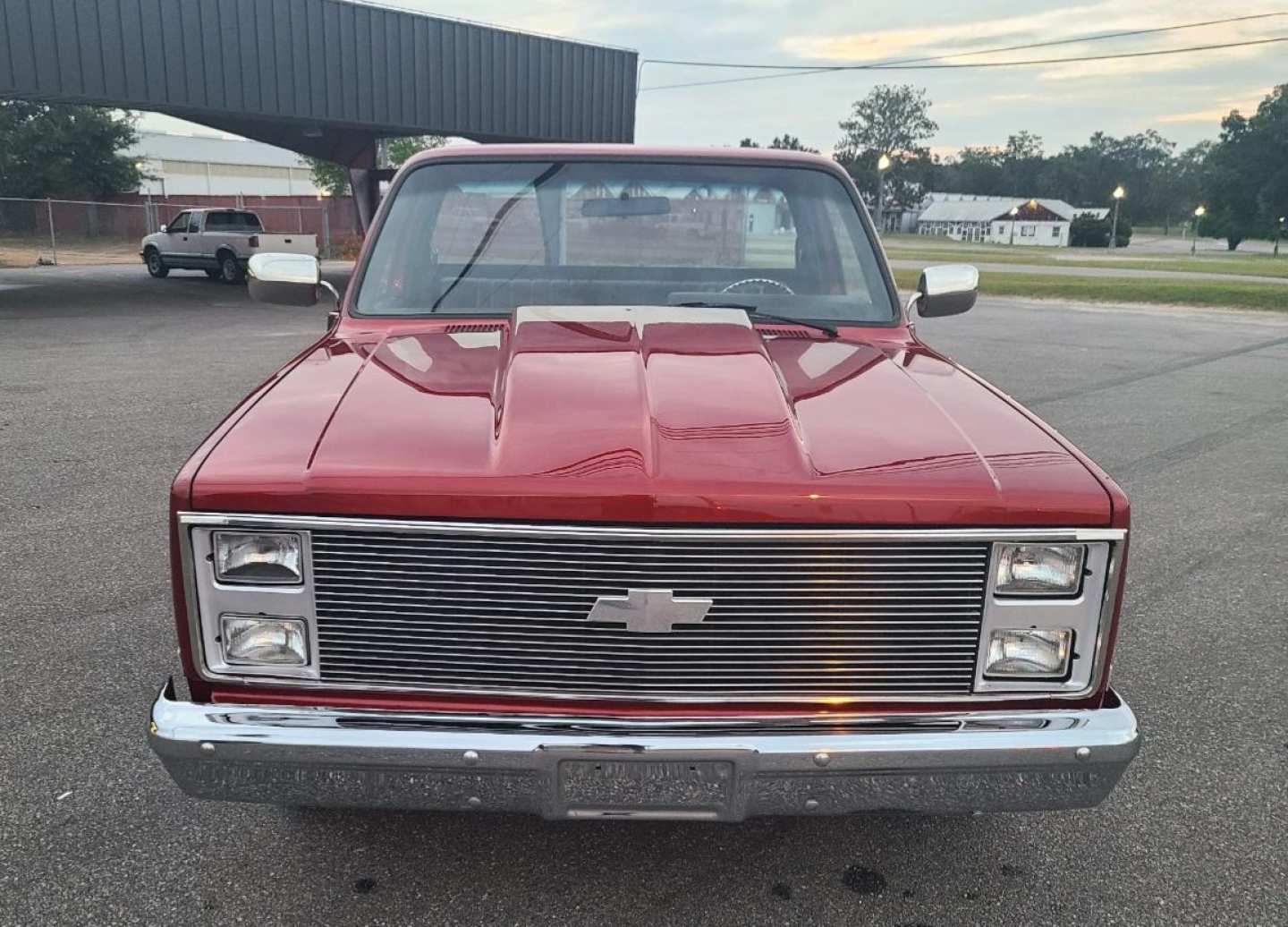 3rd Image of a 1985 CHEVROLET C10