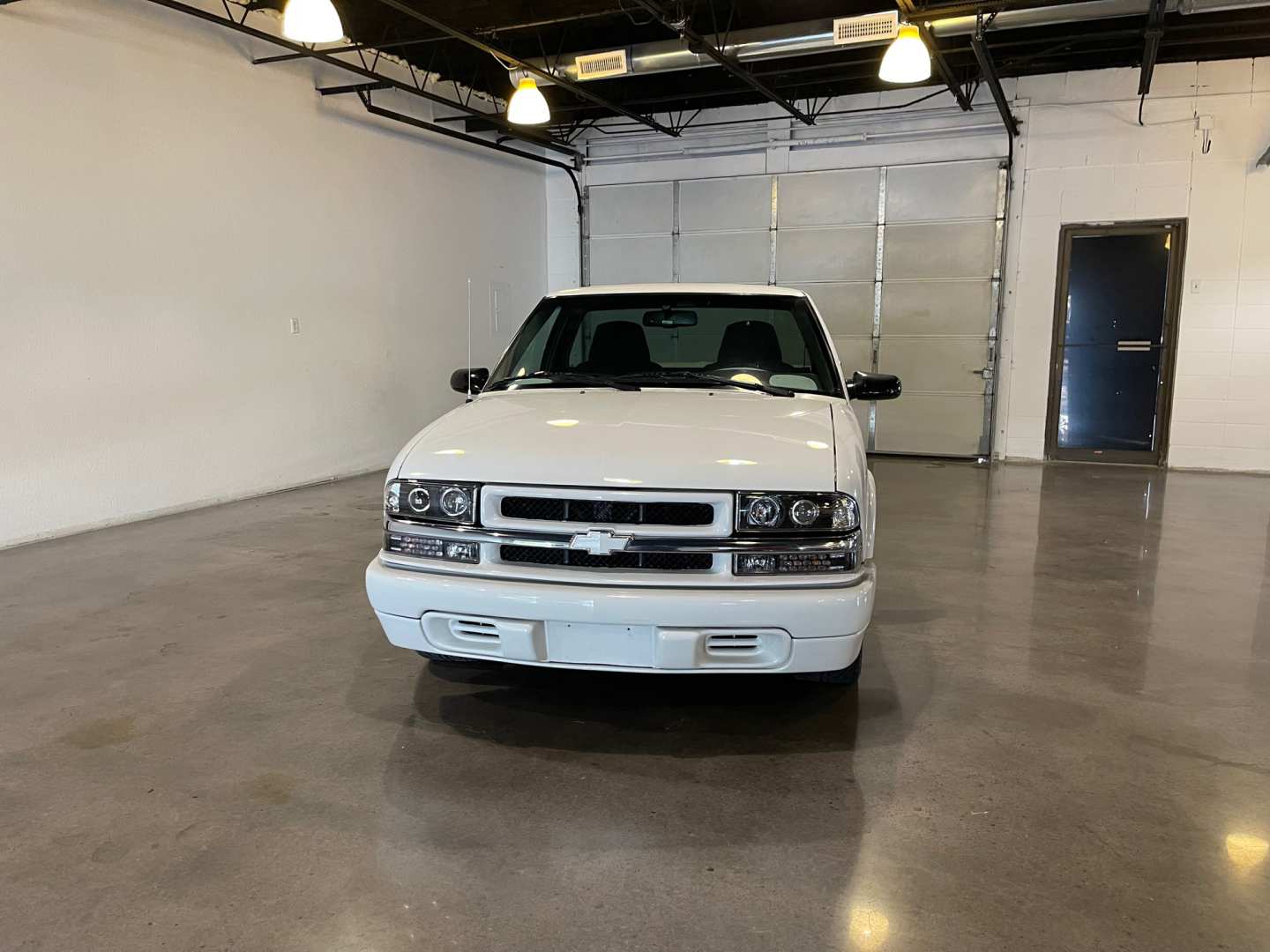 8th Image of a 2000 CHEVROLET S10