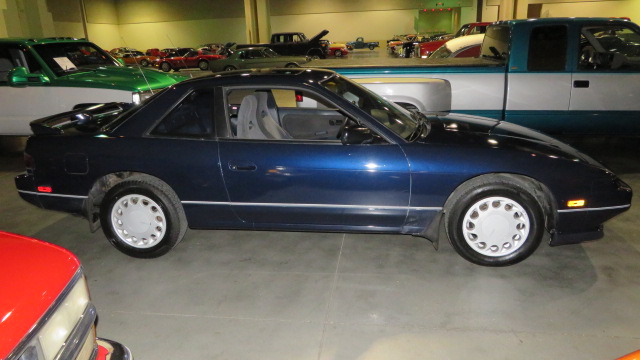 3rd Image of a 1990 NISSAN 240SX XE