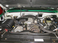 Image 4 of 19 of a 1999 CHEVROLET C3500
