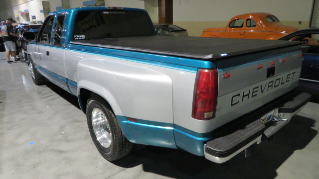 12th Image of a 1994 CHEVROLET C3500