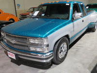 Image 2 of 15 of a 1994 CHEVROLET C3500