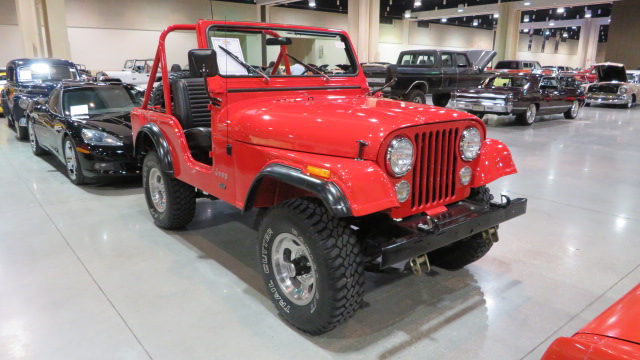 3rd Image of a 1976 JEEP RED