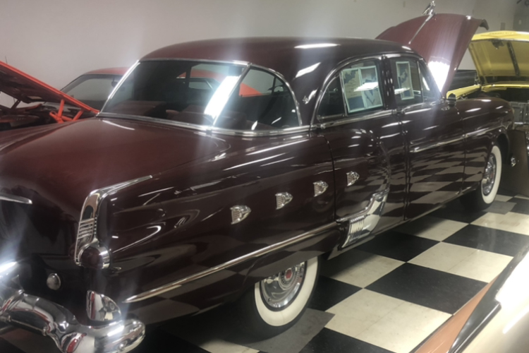 2nd Image of a 1952 PACKARD PATRICIAN 400