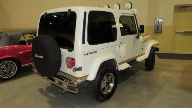 15th Image of a 1988 JEEP WRANGLER YJ SPORT