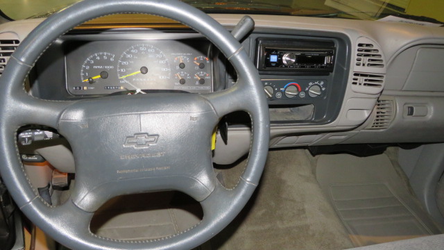 7th Image of a 1996 CHEVROLET C1500