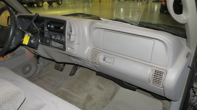 10th Image of a 1996 CHEVROLET C1500