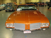 Image 4 of 17 of a 1971 OLDSMOBILE CUTLASS