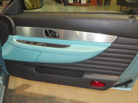 Image 10 of 14 of a 2002 FORD THUNDERBIRD