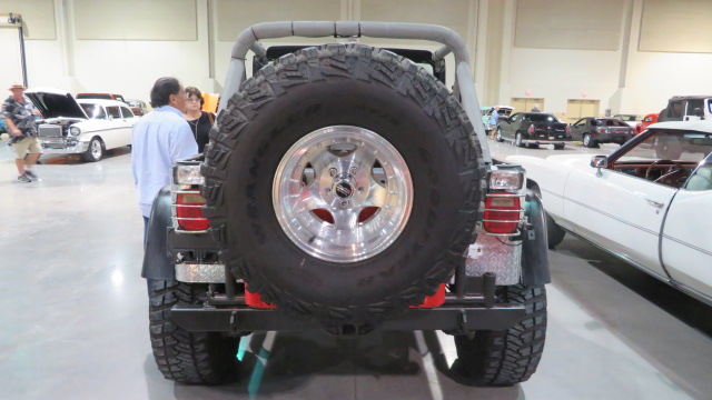 4th Image of a 1989 JEEP WRANGLER S
