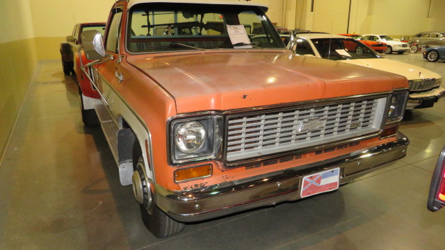 2nd Image of a 1974 CHEVROLET C30