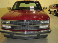 Image 3 of 13 of a 1989 CHEVROLET C3500