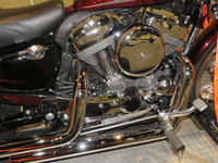 Image 7 of 10 of a 2013 HARLEY-DAVIDSON XL 1200V