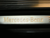 Image 12 of 15 of a 2014 MERCEDES-BENZ SL-CLASS SL550