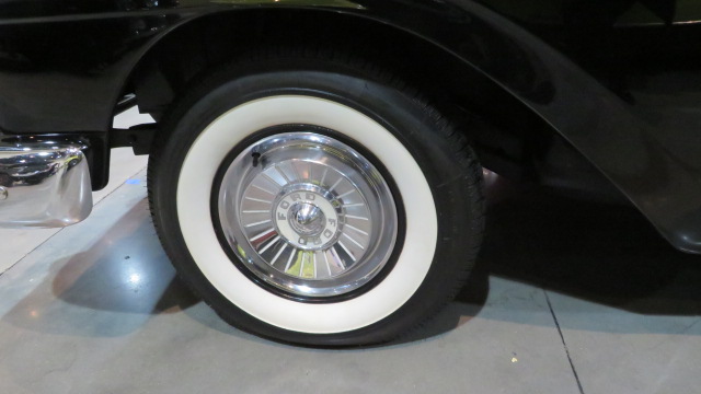 14th Image of a 1957 FORD FAIRLANE