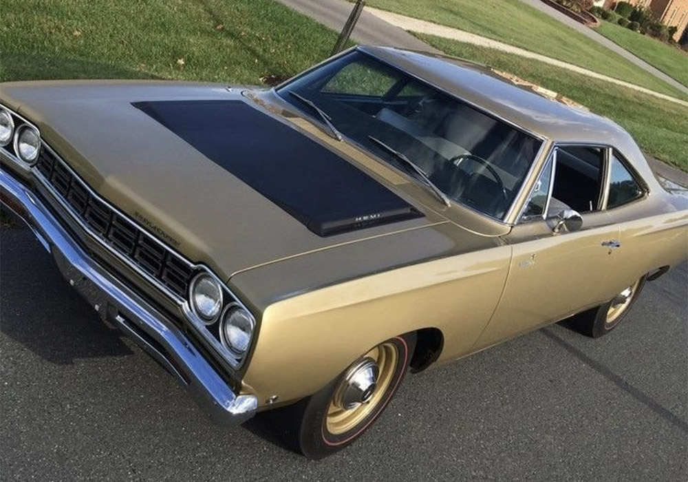 2nd Image of a 1968 PLYMOUTH ROAD RUNNER