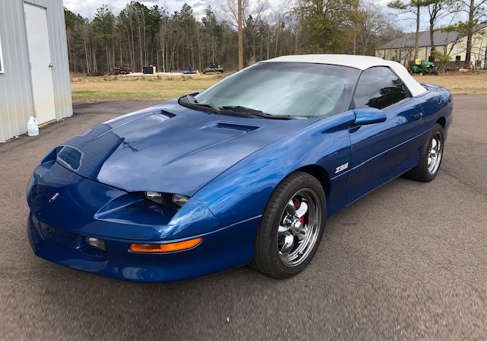 2nd Image of a 1995 CHEVROLET CAMARO Z28
