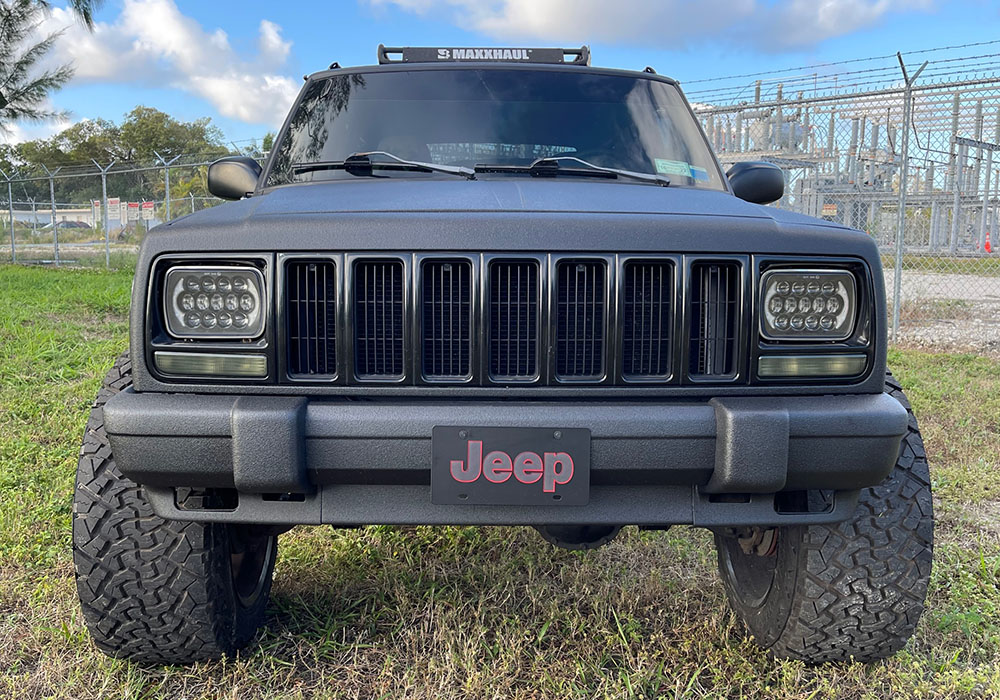 5th Image of a 1998 JEEP CHEROKEE LIMITED