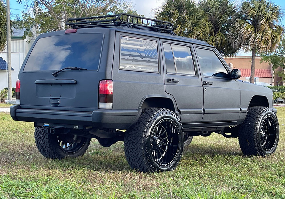 7th Image of a 1998 JEEP CHEROKEE LIMITED