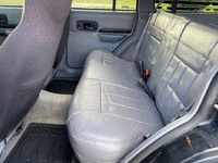 Image 18 of 29 of a 1998 JEEP CHEROKEE LIMITED