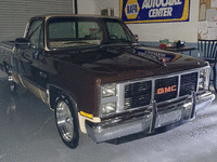 Image 2 of 7 of a 1987 GMC R1500