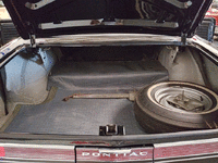 Image 21 of 26 of a 1964 PONTIAC GTO