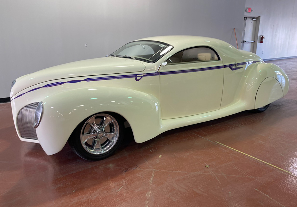 2nd Image of a 1939 LINCOLN ZEPHYR