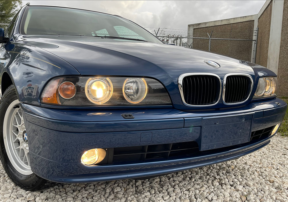13th Image of a 2002 BMW 5 SERIES 525I