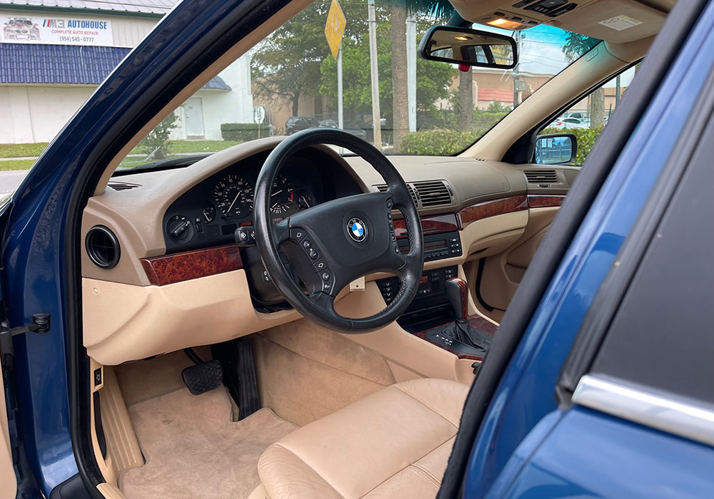 20th Image of a 2002 BMW 5 SERIES 525I