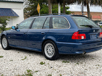 Image 4 of 38 of a 2002 BMW 5 SERIES 525I