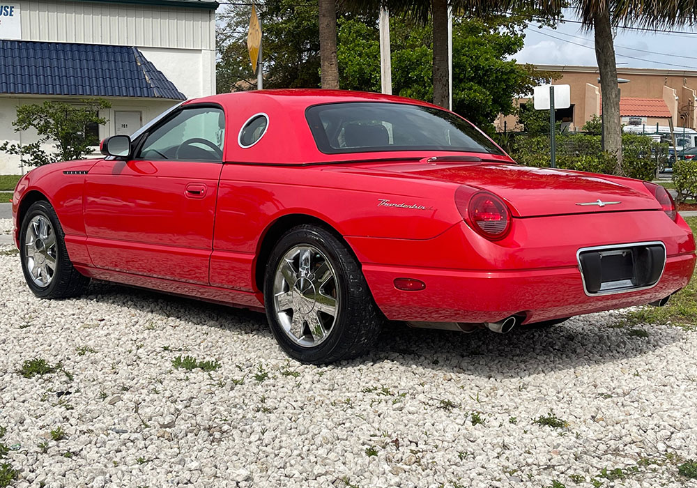 7th Image of a 2003 FORD THUNDERBIRD